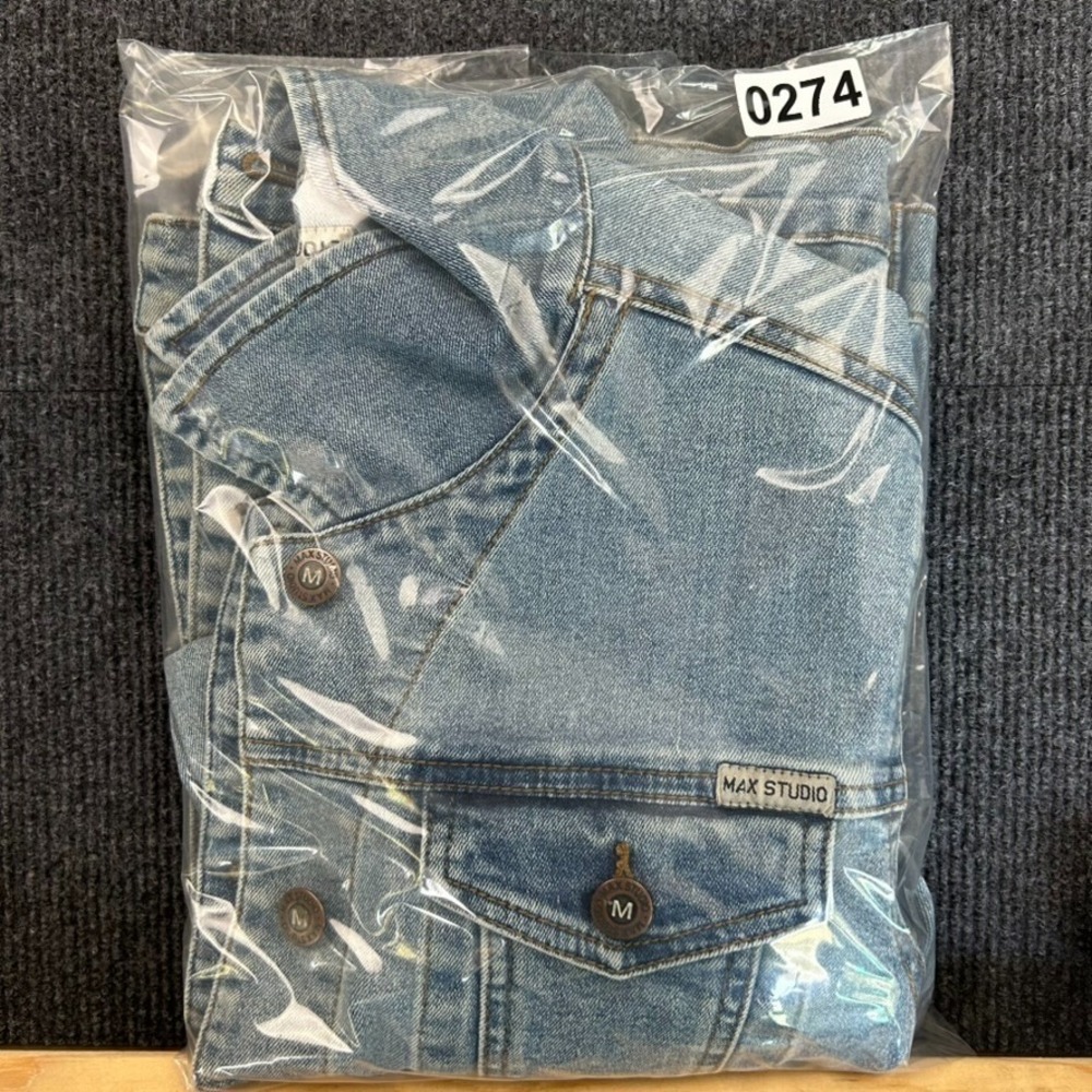 Max Studio Women's Jean Jacket Blue Distressed Stretch Y2K Grunge Streetwear - L - Picture 16 of 16